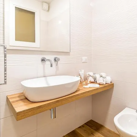 Hotel Butterfly - Il Nido D'amore Bologna